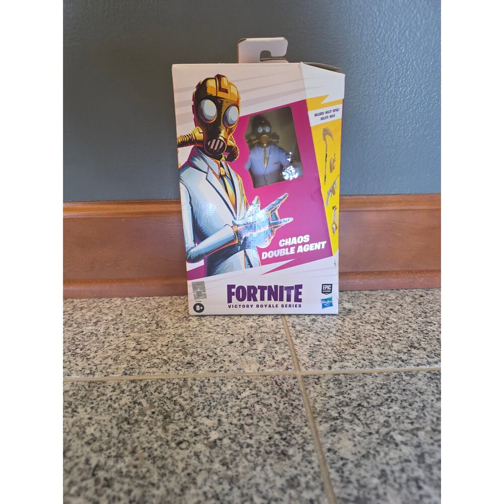 NEW Fortnite Victory Royale Series CHAOS DOUBLE AGENT Action Figure